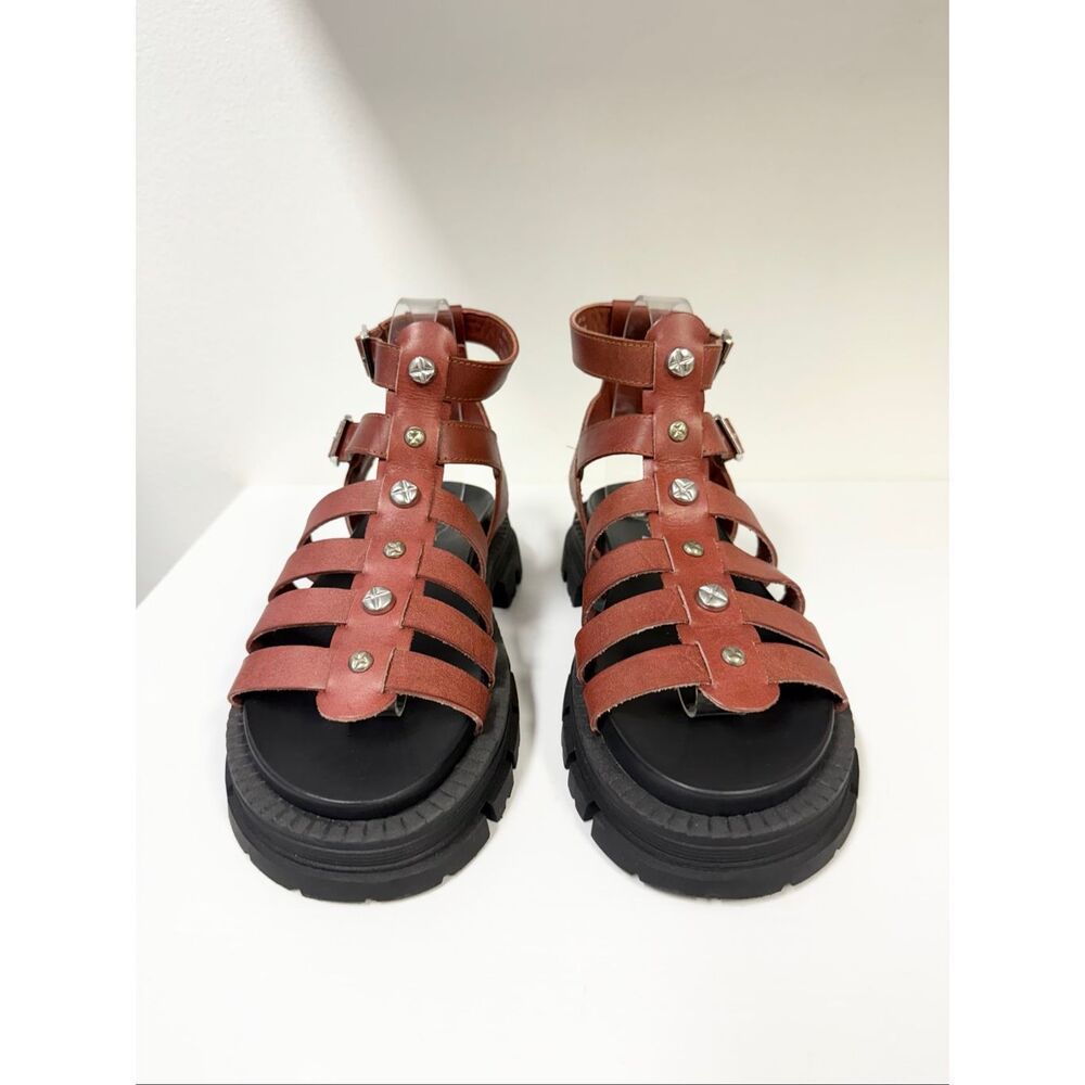 Free People Hadley Hammered Stud Sandals Leather Gladiator 38.5 8.5‎ - Picture 3 of 8